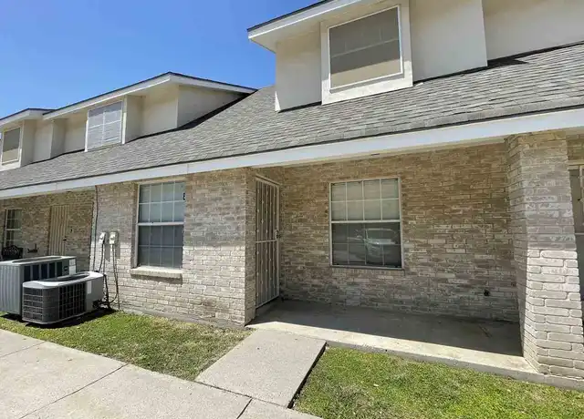 Property at 8911 McPherson Rd Unit 8A, Laredo, TX, 78045, 3 beds, 3 baths, [object Object]