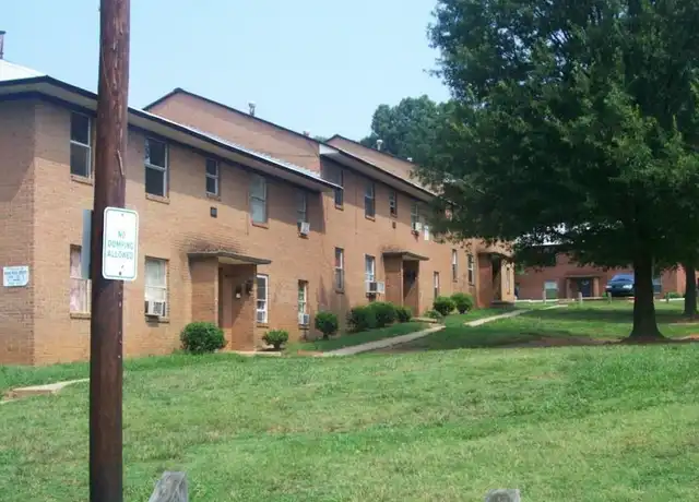 Property at 619 W Twenty-Third St, Winston-Salem, NC, 27105, 2 beds, 1 bath, [object Object]