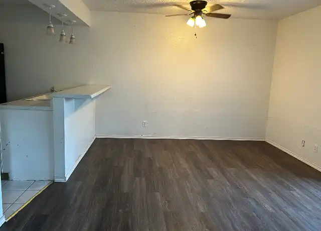 Property at 215 Sprucewood Ln Unit C, San Antonio, TX, 78216, 2 beds, 1.5 baths, [object Object]