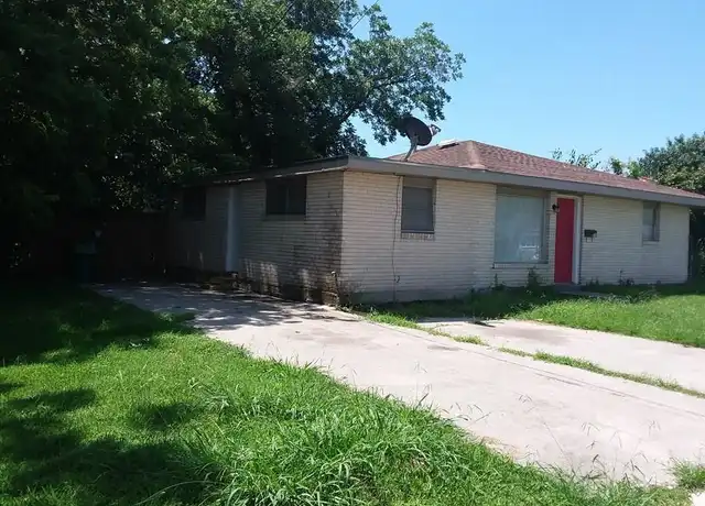 Property at 721 N Dilton St, Metairie, LA, 70003, 3 beds, 1 bath, [object Object]
