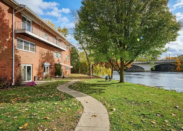 Property at Rivershore Apartments - 3530 Northside Blvd, South Bend, IN, 46615, 1 bed, 1 bath, [object Object]
