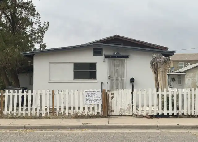 Property at 239 N Seville Dr, El Paso, TX, 79905, 2 beds, 2 baths, [object Object]