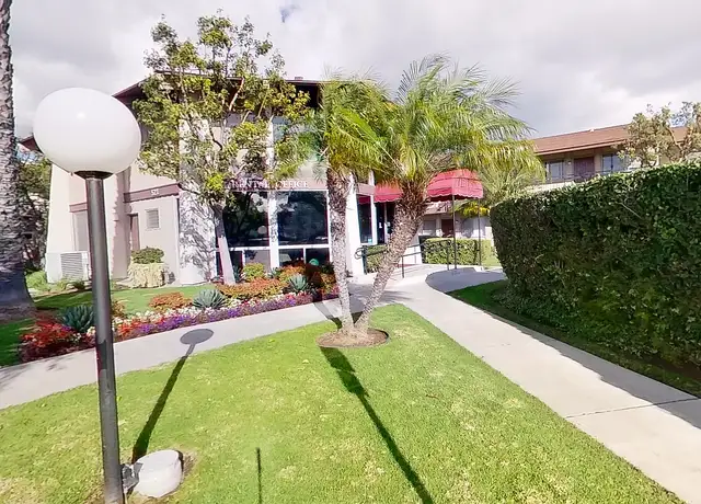 Photo of 521 N Tustin Ave, Santa Ana, CA 92705