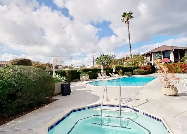 Photo of 521 N Tustin Ave, Santa Ana, CA 92705