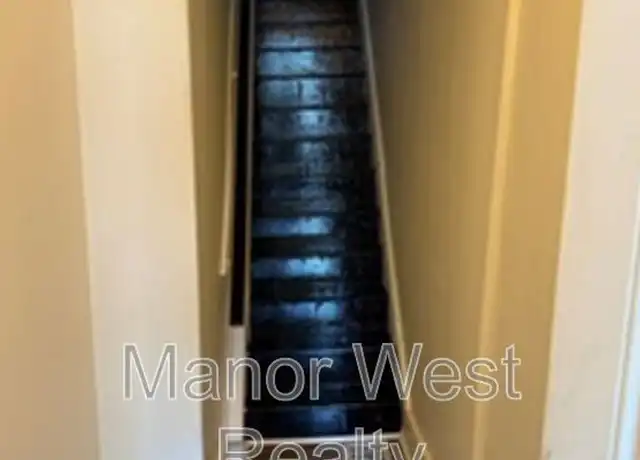 Property at 1559 W King St Unit 2, West York, PA, 17404, 2 beds, 1 bath, [object Object]