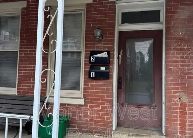 Property at 1559 W King St Unit 2, West York, PA, 17404, 2 beds, 1 bath, [object Object]