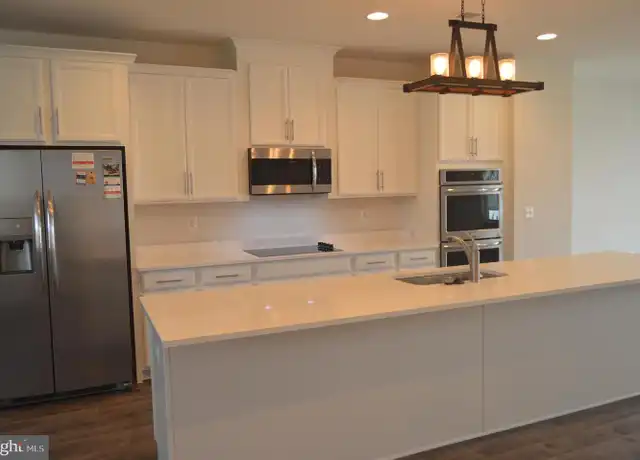 Property at 9867 Gillum Way, Manassas, VA, 20110, 3 beds, 2.5 baths, [object Object]