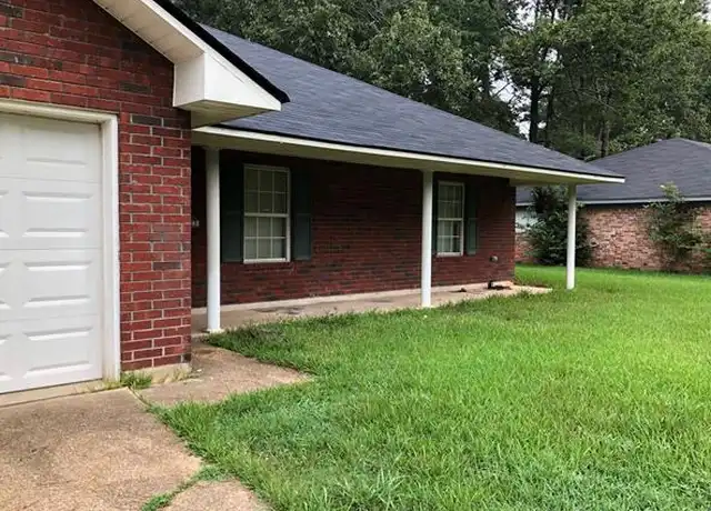 Property at 223 Deerwood Ln, Haughton, LA, 71037, 3 beds, 2 baths, [object Object]