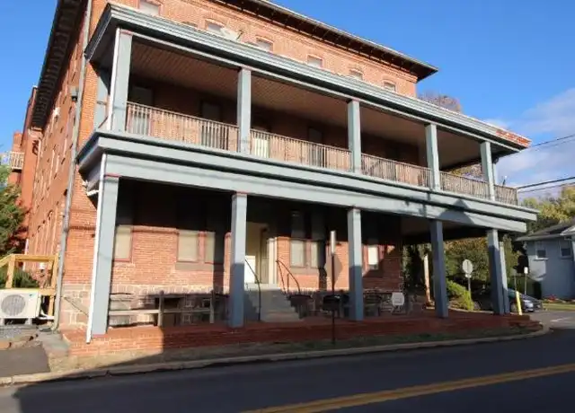 Property at 1 W Church St, Stevens, PA, 17578, 1 bed, 1 bath, [object Object]
