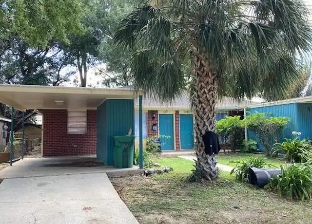 Property at 2824 Oakgrove Dr, Metairie, LA, 70003, 2 beds, 1 bath, [object Object]