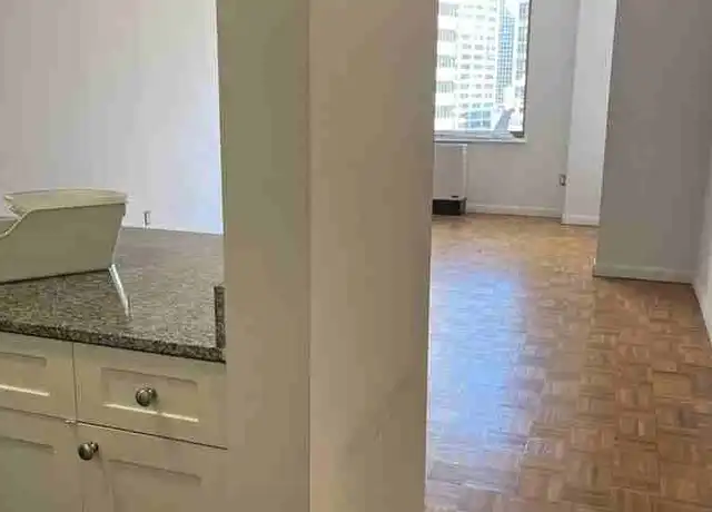 Property at 45 Wall St Unit 2411, New York, NY, 10005, 1 bed, 1 bath, [object Object]