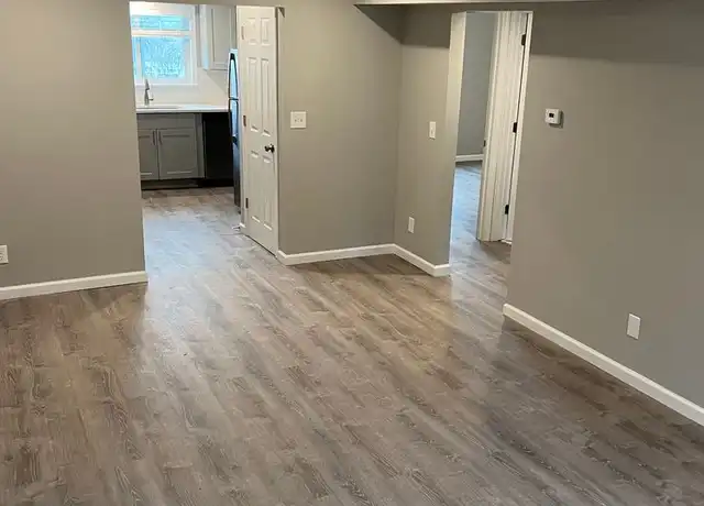 Property at 3104 State St Unit 6, Omaha, NE, 68112, 2 beds, 1 bath, [object Object]