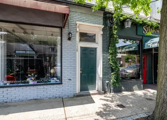 Property at 2138 Boston Post Rd Unit 1, Larchmont, NY, 10538, 2 beds, 1 bath, [object Object]