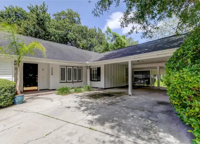 Property at 10406 Reclinata Ln, Tampa, FL, 33618, 5 beds, 3 baths, [object Object]
