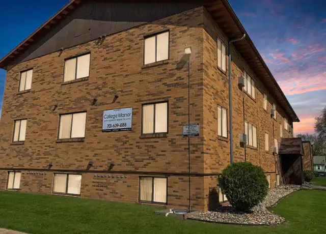 Property at 808 College St Unit 12, Fargo, ND, 58102, 1 bed, 1 bath, [object Object]