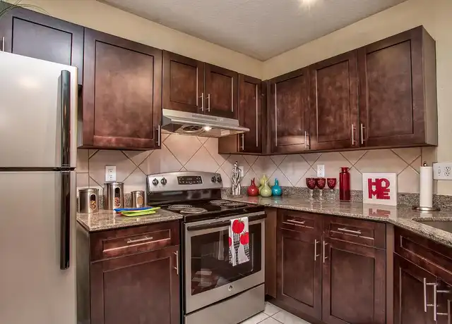 Property at The Park at Knightsbridge - 10208 Hawthorne Place Dr, Riverview, FL, 33578, 1-2 bed, 1-2 bath, [object Object]
