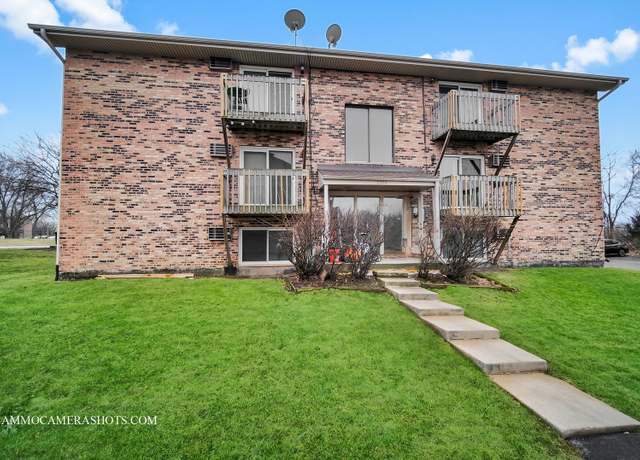 Photo of 8306 Woodland Dr Unit B, Darien, IL 60561