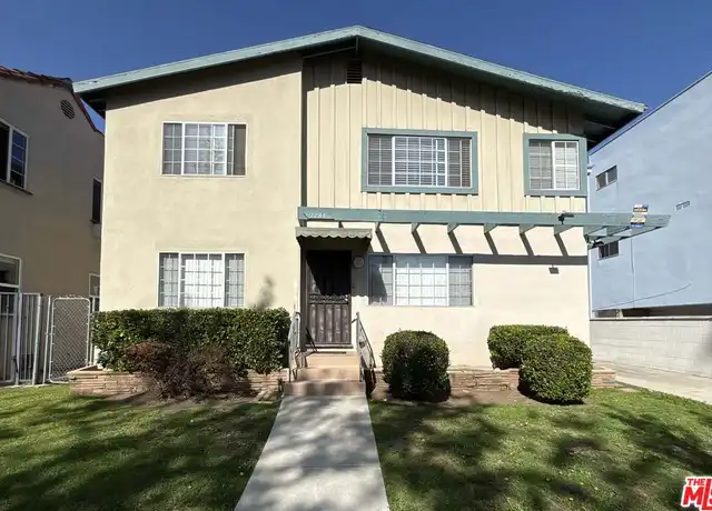 Property at 1135 S Oakhurst Dr Unit 1, Los Angeles, CA, 90035, 2 beds, 2 baths, [object Object]