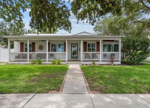 Property at 402 Channel Dr, Tampa, FL, 33606, 3 beds, 2 baths, [object Object]