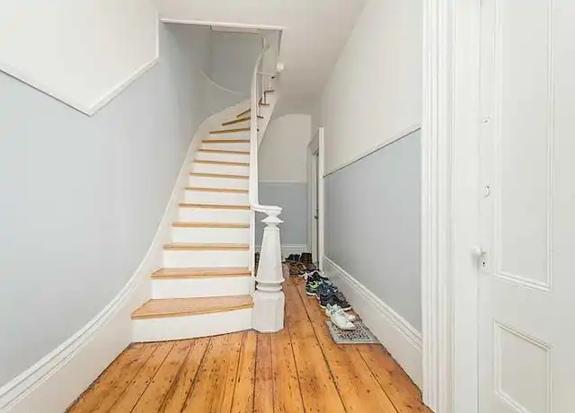 Property at 230 Prospect St, Cambridge, MA, 02139, 3 beds, 1 bath, [object Object]