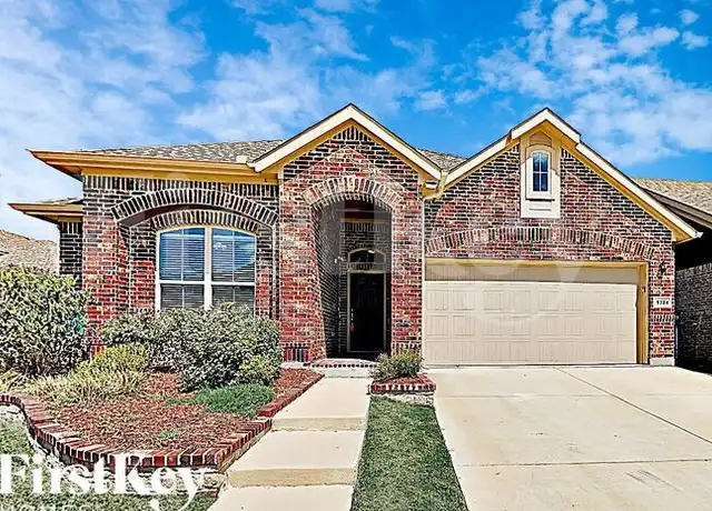 Property at 1724 Henderson Dr, Argyle, TX, 76226, 4 beds, 2 baths, [object Object]