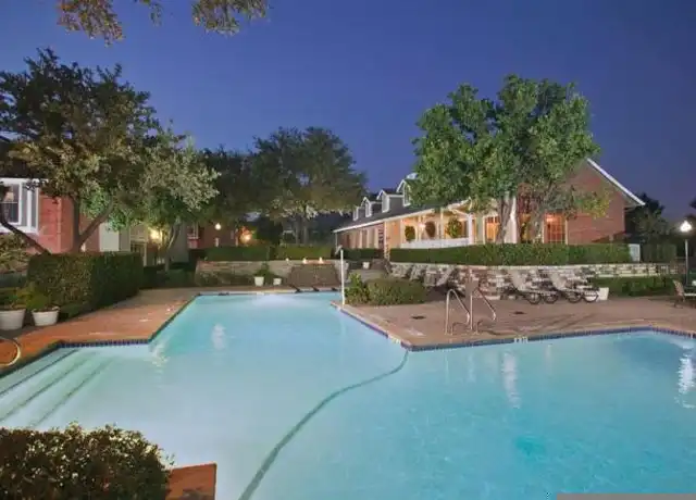 Property at 2527 W Royal Ln, Irving, TX, 75063, 1 bed, 1 bath, [object Object]