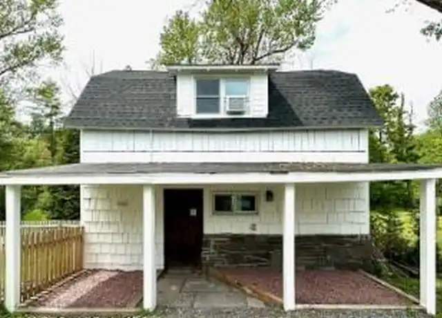 Property at 49 Rock City Rd, Woodstock, NY, 12498, 1 bed, 1 bath, [object Object]