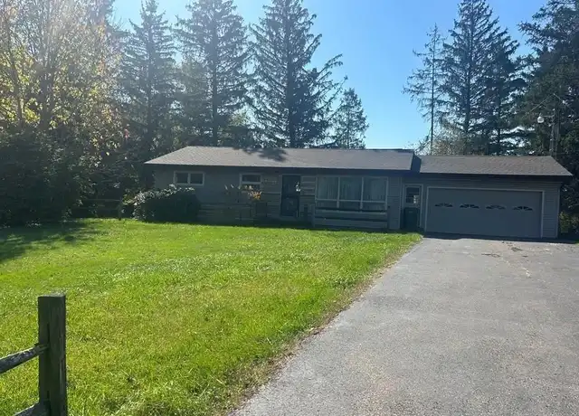 Property at 3225 Nob Hill Rd, Zanesville, OH, 43701, 3 beds, 1.5 baths, [object Object]