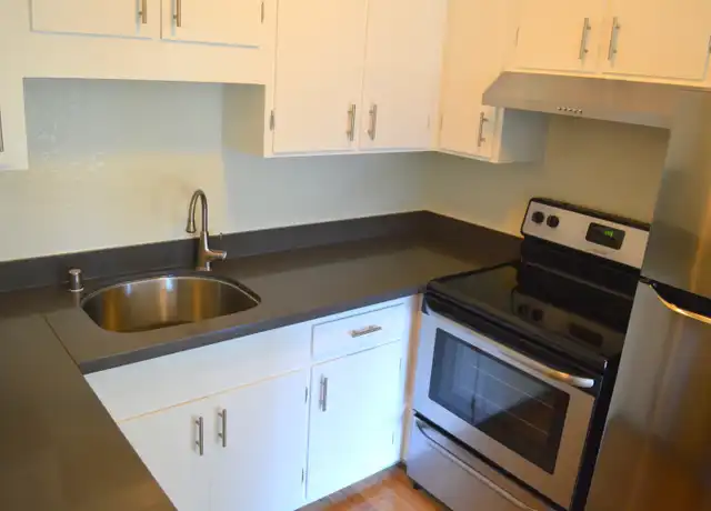 Property at 429 28th St Unit 3, San Francisco, CA, 94131, 2 beds, 1 bath, [object Object]