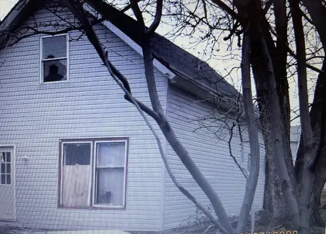 Property at 1205 German St, Erie, PA, 16503, 4 beds, 1 bath, [object Object]