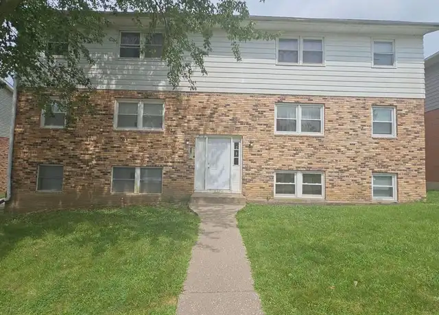 Property at 3410 Heatherton Dr Apt 5, Davenport, IA, 52804, 2 beds, 1 bath, [object Object]