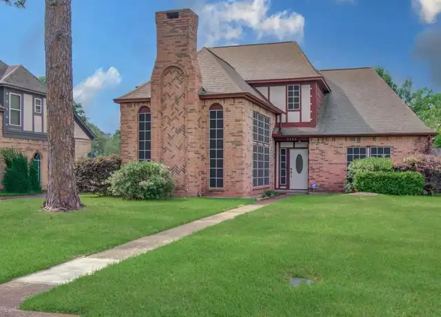 Property at 5339 Holly View Dr, Houston, TX, 77091, 4 beds, 2.5 baths, [object Object]