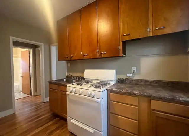 Property at 468 Herschel St Unit 4, St Paul, MN, 55104, 2 beds, 1 bath, [object Object]