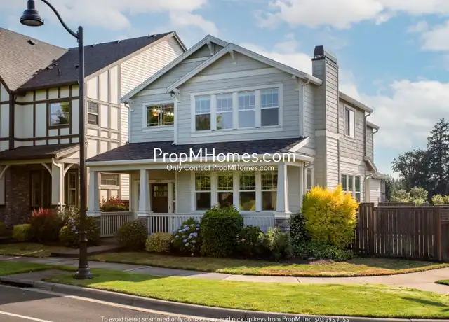 Property at 10719 SW Carinthia Cir, Wilsonville, OR, 97070, 4 beds, 2.5 baths, [object Object]