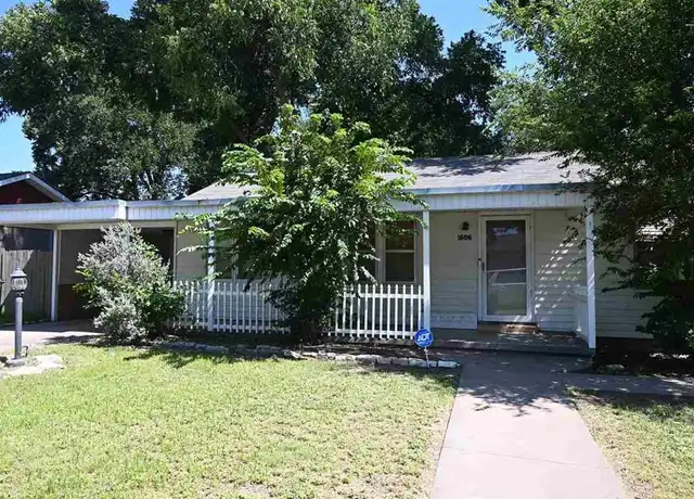 Property at 1606 Bland St, Wichita Falls, TX, 76302, 3 beds, 2 baths, [object Object]