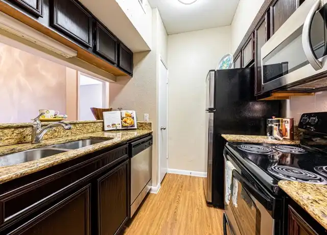 Property at 5300 N Capital of Texas Hwy, Austin, TX, 78730, 1 bed, 1 bath, [object Object]