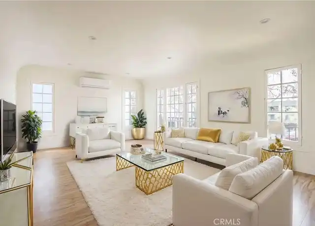 Property at 738 S Stanley Ave, Los Angeles, CA, 90036, 2 beds, 2 baths, [object Object]