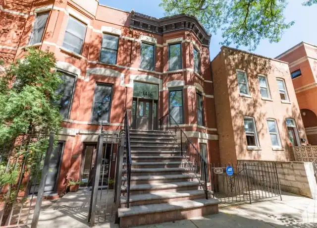 Property at 1446 W Lexington St, Chicago, IL, 60607, 2 beds, 1 bath, [object Object]
