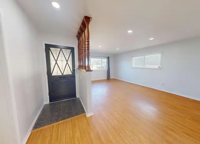 Property at 1102 E Avenue J5, Lancaster, CA, 93535, 5 beds, 2 baths, [object Object]
