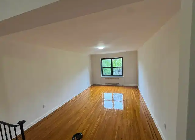 Property at 68-36 108th St, Flushing, NY, 11375, 1 bed, 1 bath, [object Object]