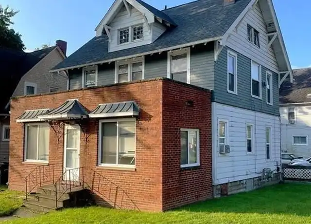 Property at 168 Lake Ave Unit 2, Elyria, OH, 44035, 2 beds, 1 bath, [object Object]