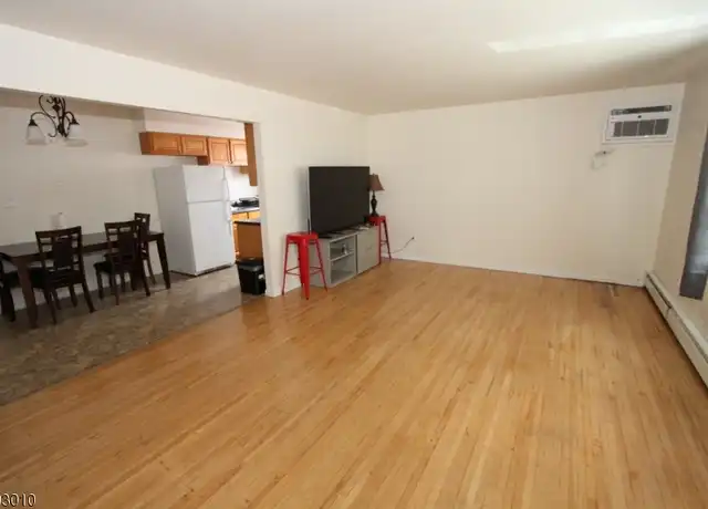 Property at 287 Legion Pl Unit 3-3, Haledon, NJ, 07508, 1 bed, 1 bath, [object Object]