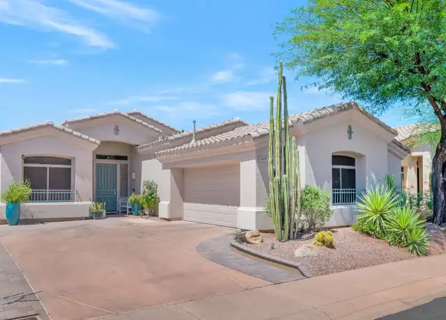 Property at 5017 E Kirkland Rd, Phoenix, AZ, 85054, 3 beds, 2 baths, [object Object]