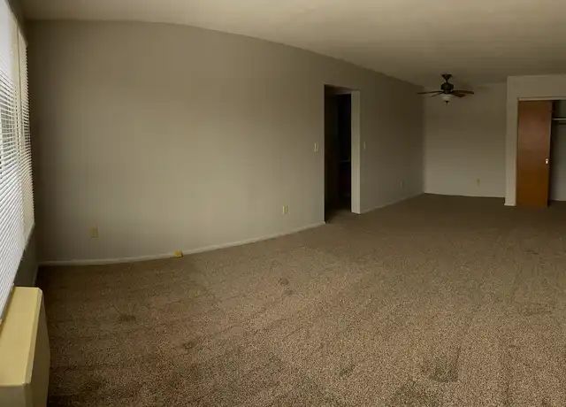 Property at 505 28th Ave N, Fargo, ND, 58102, 2 beds, 1 bath, [object Object]