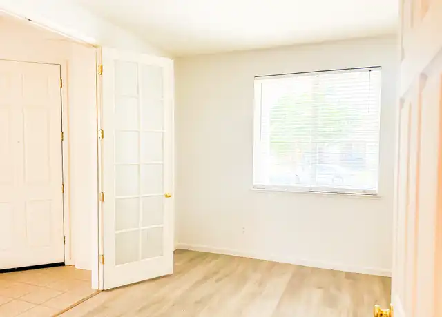 Property at 3627 Pomegranate Ave, Ceres, CA, 95307, 4 beds, 2 baths, [object Object]