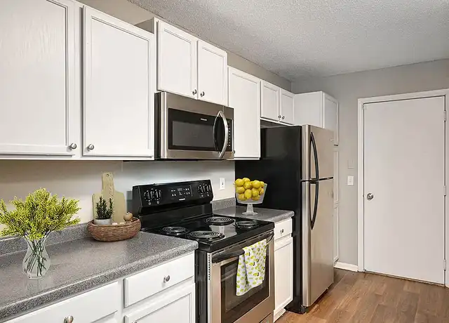 Property at Summit Townhomes - 1500 McAndrews Rd W, Burnsville, MN, 55337, 4 beds, 3.5 baths, [object Object]