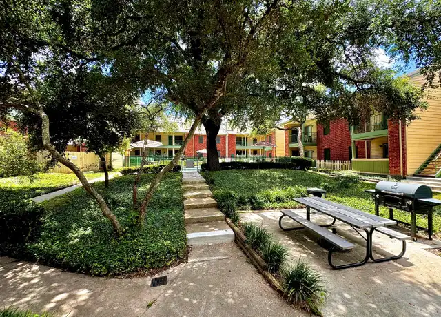 Property at Hidden Timber Apartments - 13359 Pond Springs Rd, Austin, TX, 78729, 1 bed, 1 bath, [object Object]