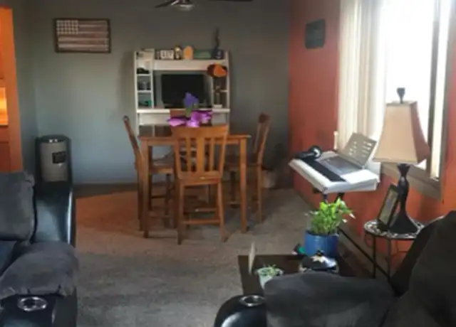 Property at 600 Marshall Ct #4, West Bend, WI, 53090, 2 beds, 1 bath, [object Object]