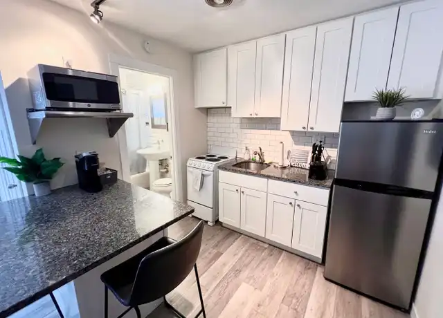 Property at 944 N 20th St Unit 05, Milwaukee, WI, 53233, 0 beds, 1 bath, [object Object]