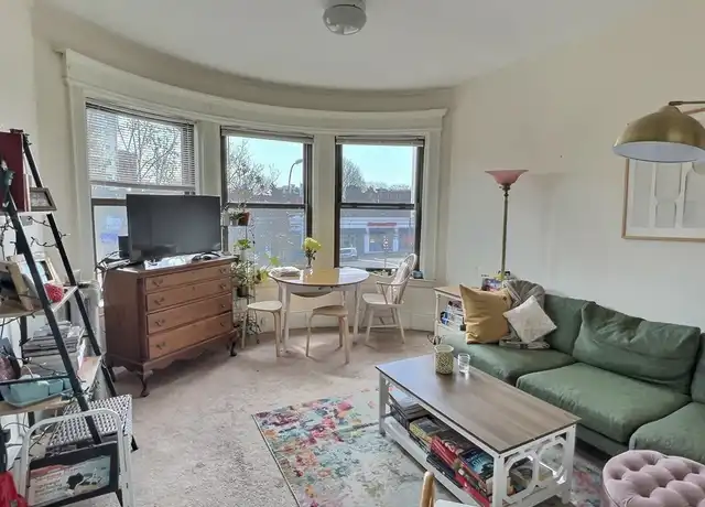 Property at 1382 Beacon St Unit 7, Brookline, MA, 02446, 1 bed, 1 bath, [object Object]